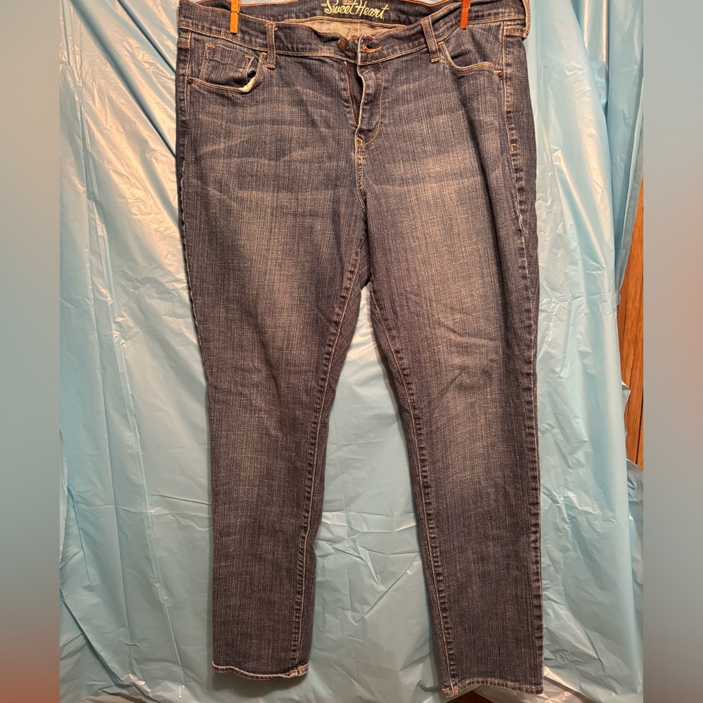 [Old Navy] women’s blue jeans